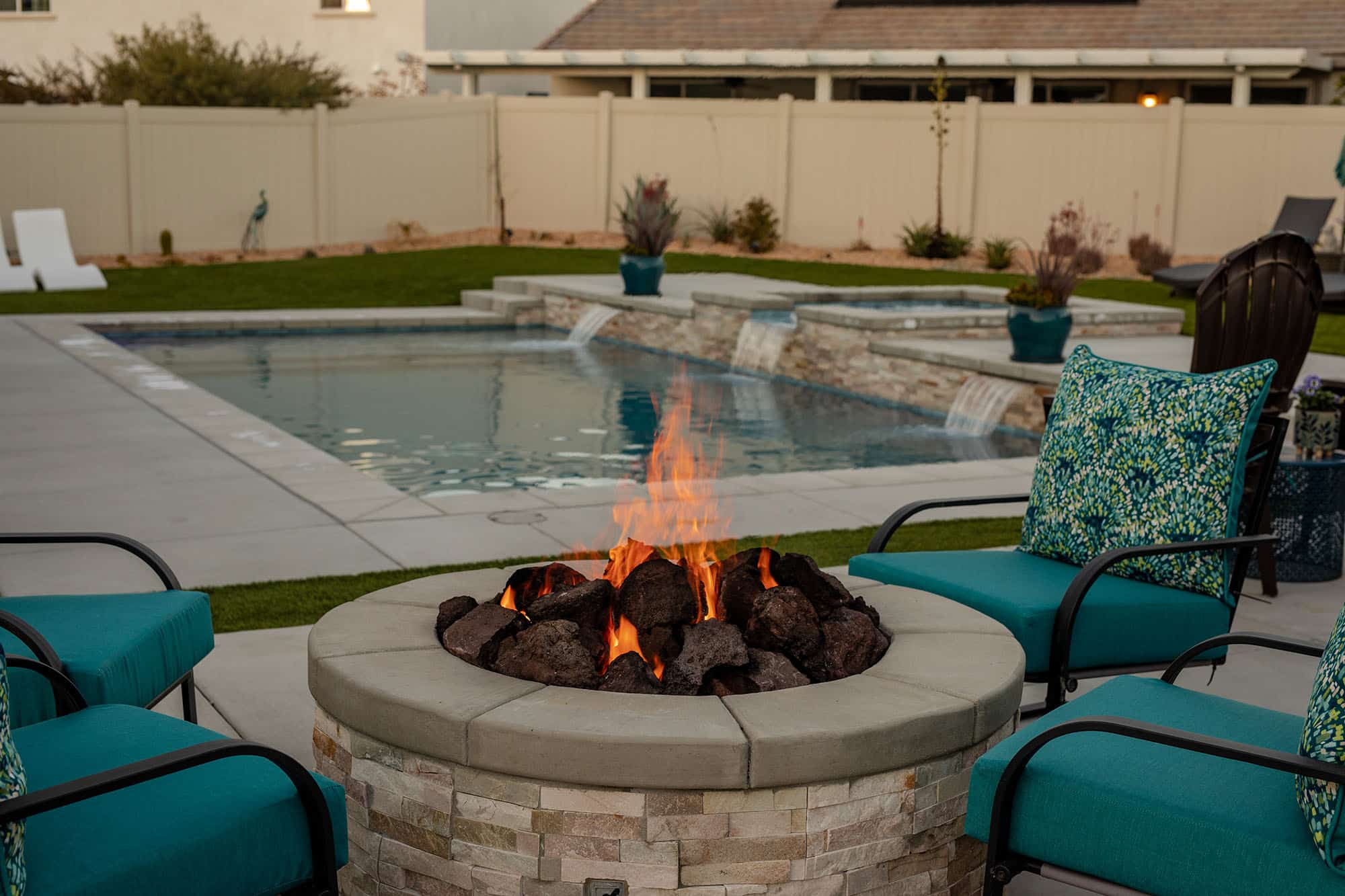 Pool Builder in Riverside Taylor Made Pools, Inc